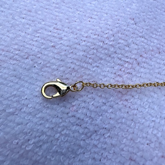 Aura Bracelet Gold - Picture 12 of 13